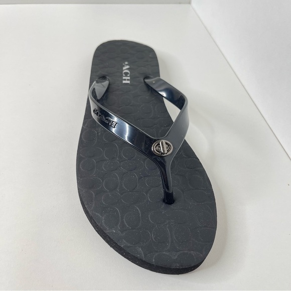 Coach Abbigail Flip Flops Turnlock Logo Thong Rubber Sandals Size 9 vacation - Picture 2 of 8